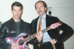 Chris Isaak, Clive Kennedy